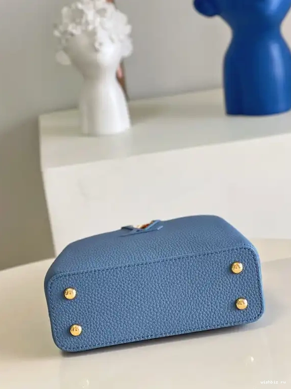 WIS CAPUCINES MINI LOUIS VUITTON 0706